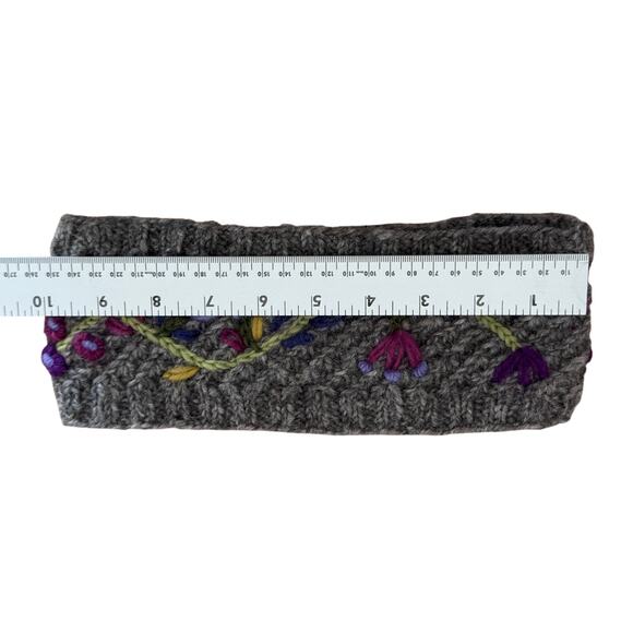 Lost Horizons Wool Embroidered Knit Headband – Floral Winter Ear Warmer - Picture 4 of 7